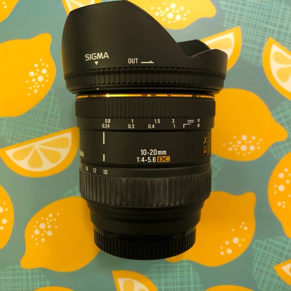 Sigma 10-20mm f4 - f5.6 EX DC wide angle A mount for Sony / Minolta - Picture 1 of 7